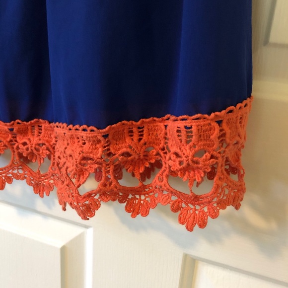 UMGEE Off-the-shoulder Crochet Detail Dress - Picture 5 of 6